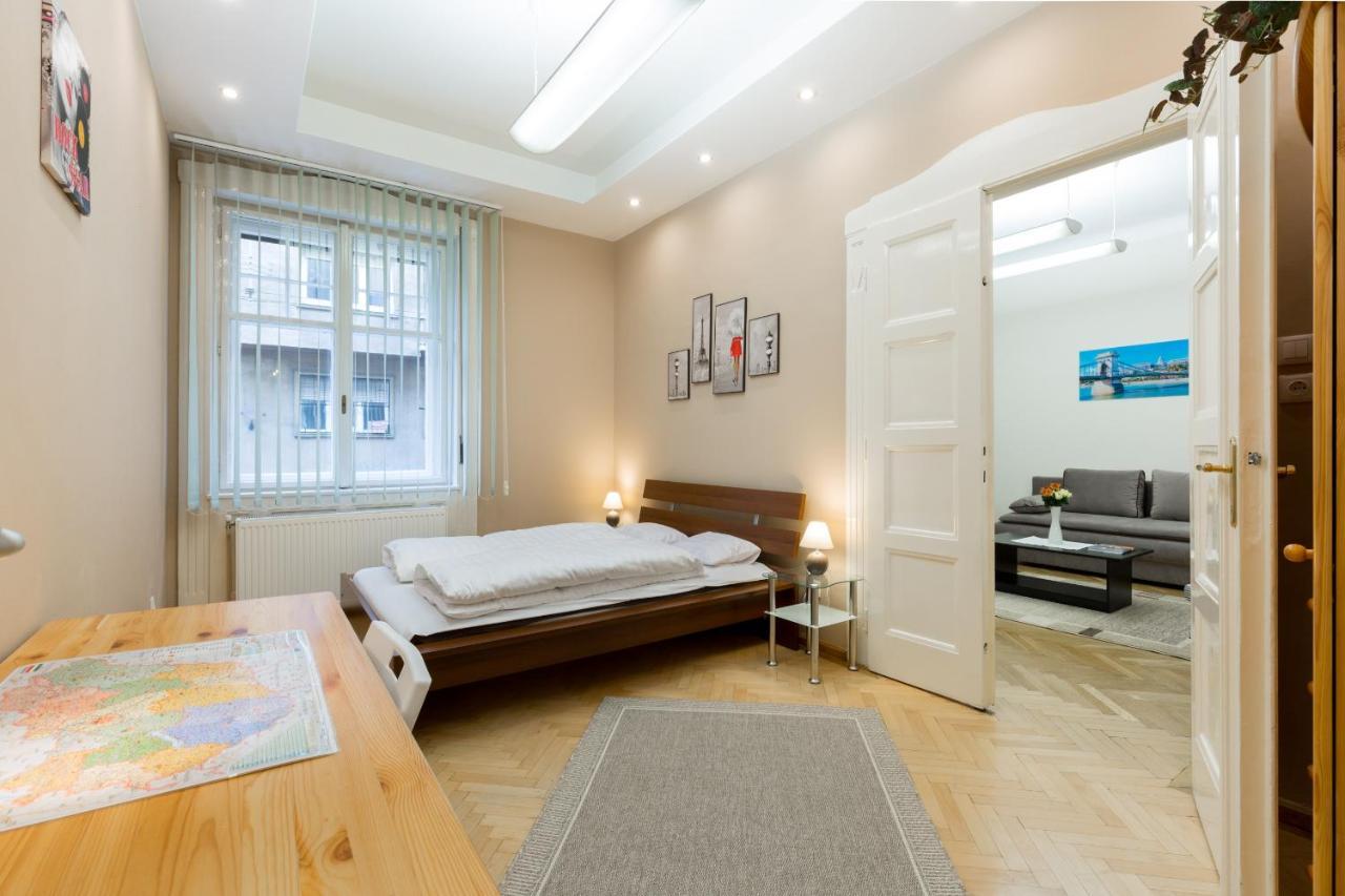 K17 Kinizsi Apartment Budapeste Exterior foto